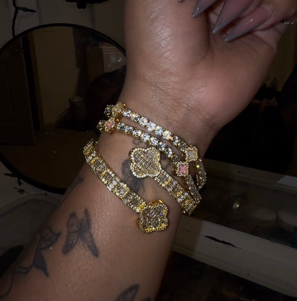 GOLD| DOUBLE CLOVER DUO