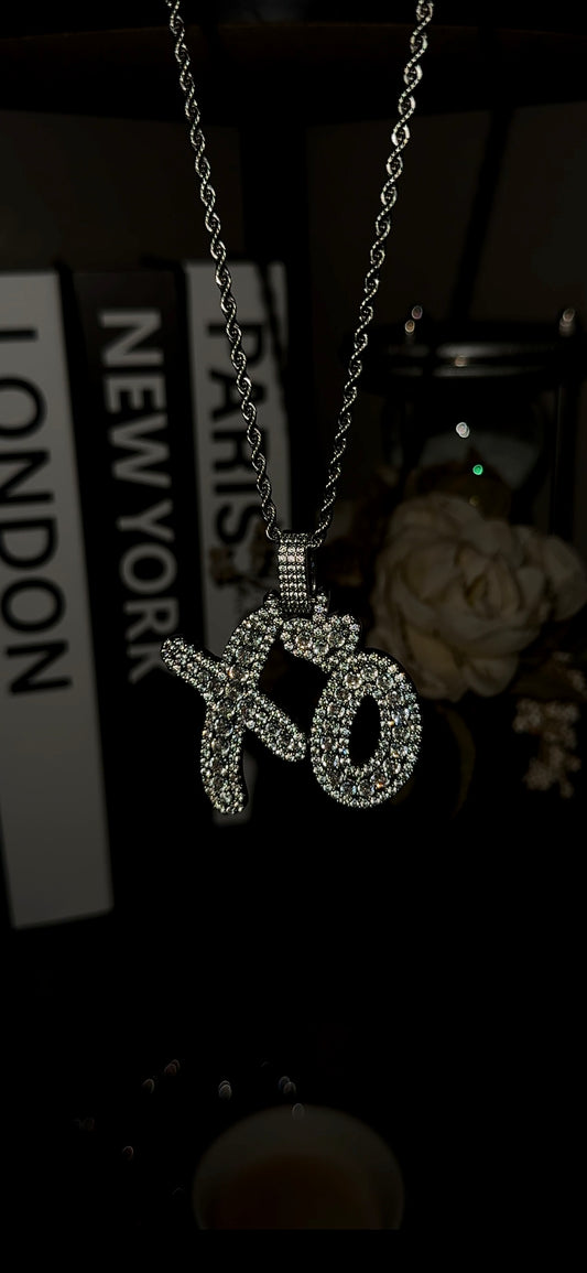 " PRETTY LOVE " |  PENDENT & CHAIN